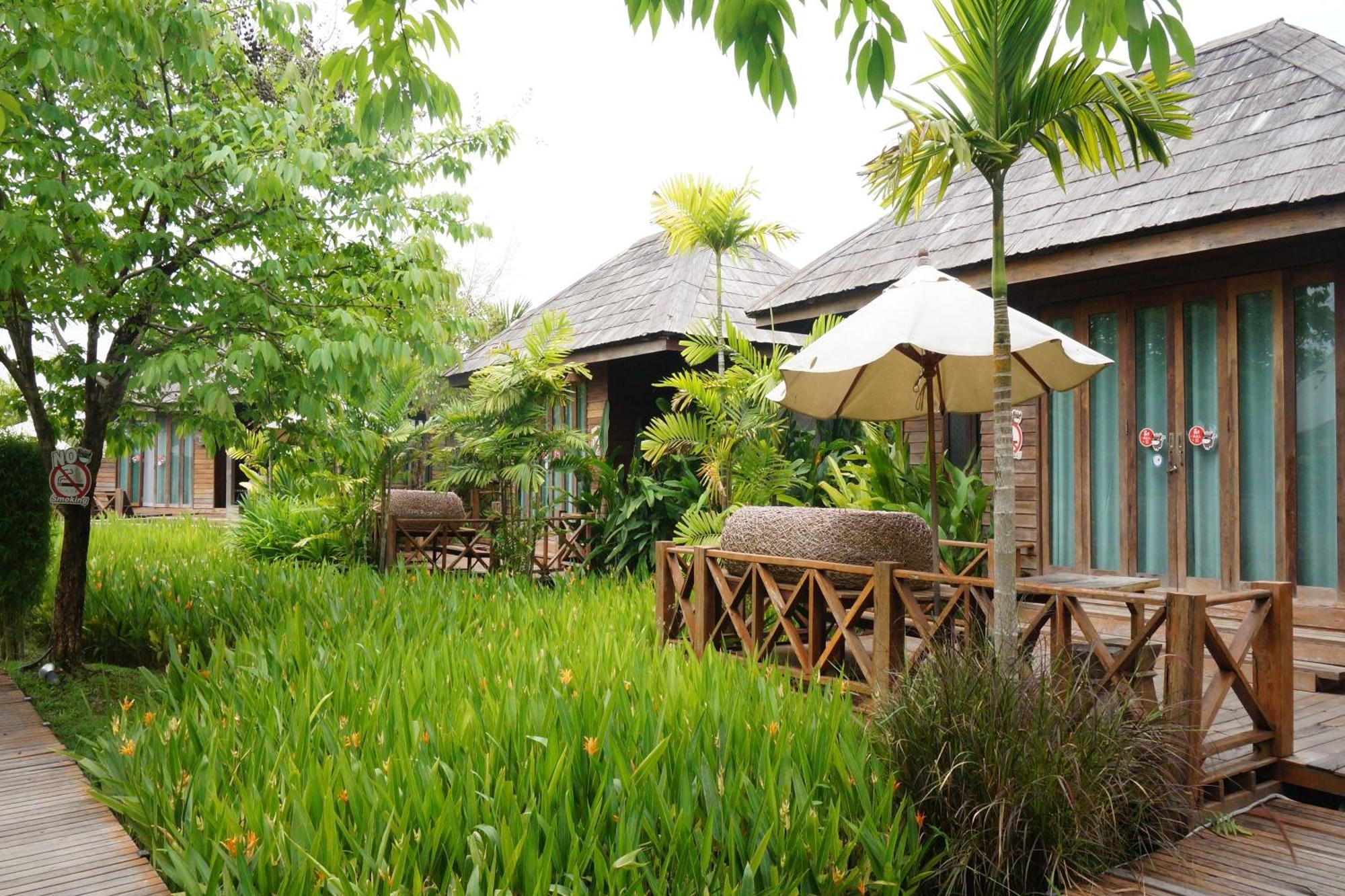 Tongna Cottage Natural Resort Chiang Mai Bagian luar foto